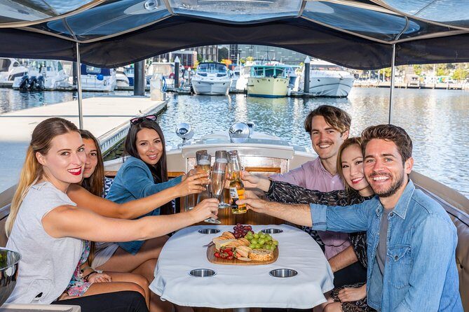 2-Hour Self-Drive Boat Hire on the Yarra River - Herring Island Park: the best reason to disembark for a quick walk