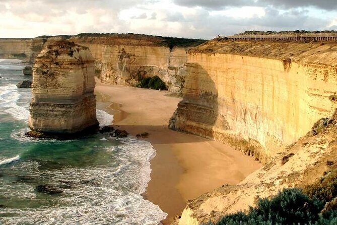 Coastal Magic - Melbourne 12 Apostles & Beyond - Reverse timing: how this plan helps your photos and your headspace