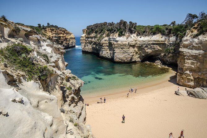 Great Ocean Road, 12 Apostles, Loch Ard Gorge & lunch - Melbourne - Getting to the Bus: Start Time, Pickup, and Coach Comfort