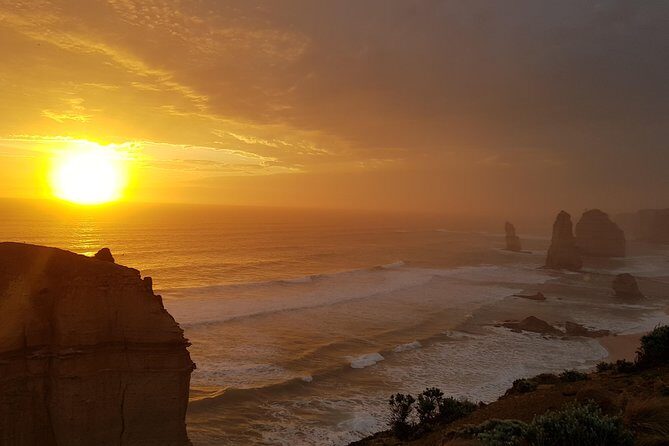 Great Ocean Road Sunset Private Experience - From Melbourne to Torquay: Starting Strong With Rob’s Commentary