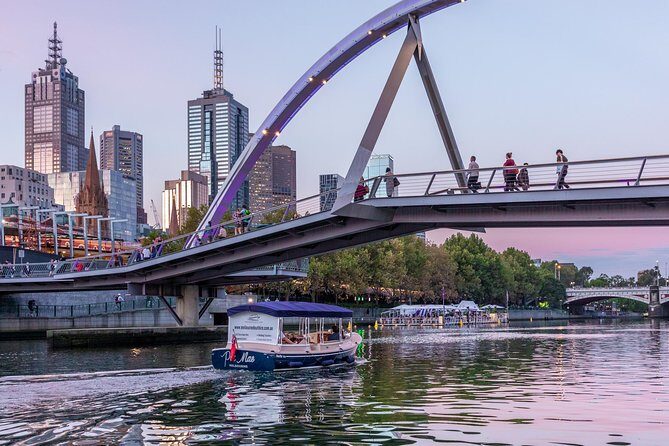 Luxury Private 90min Wine and Cheese Yarra River Cruise - Docklands to the City Sights: What the 90 Minutes Look Like