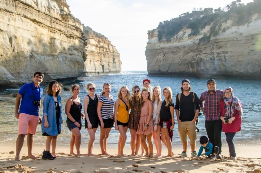 Melbourne: 2-Day Great Ocean Road & Grampians Tour - Great Otway National Park Rainforest Walk: About 4 km of Real Nature Time