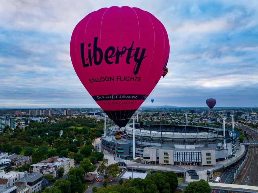 Melbourne: Balloon Flight at Sunrise - Hotel Windsor to the Launch Field: The Early-Morning Logistics