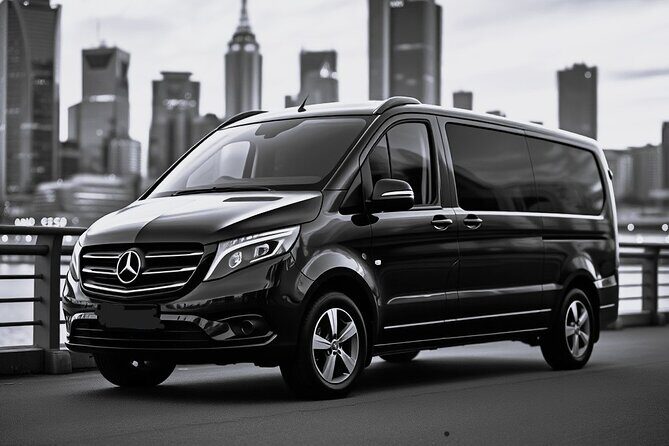 Melbourne CBD to MEL Airport Private Transfer 4 or more - Key things I’d zero in on
