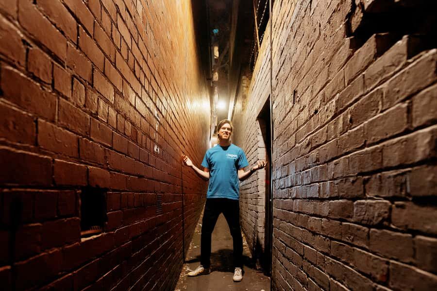 Melbourne: Guided Night-Time Food Walking Tour - What You’ll Taste: Melbourne Beyond the Usual Restaurant List