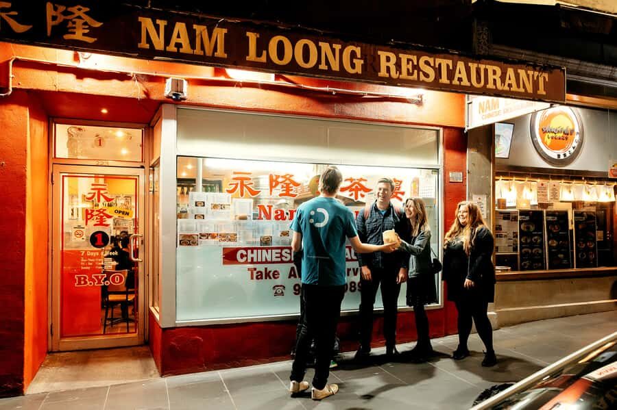 Melbourne: Guided Night-Time Food Walking Tour - Food, Sharing, and the One Thing to Watch For