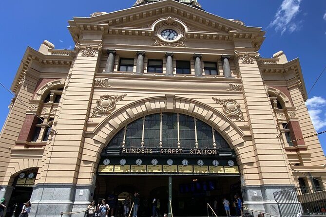 MELBOURNE Spirits and Ales Haunted Pub Tour - InterContinental Melbourne and Olderfleet: landmark buildings, reported hauntings