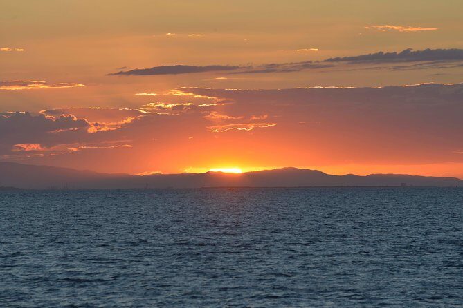 Private Romantic Melbourne Dinner Cruise for 2 - Cost and Value: Is $422.46 for Two Reasonable?