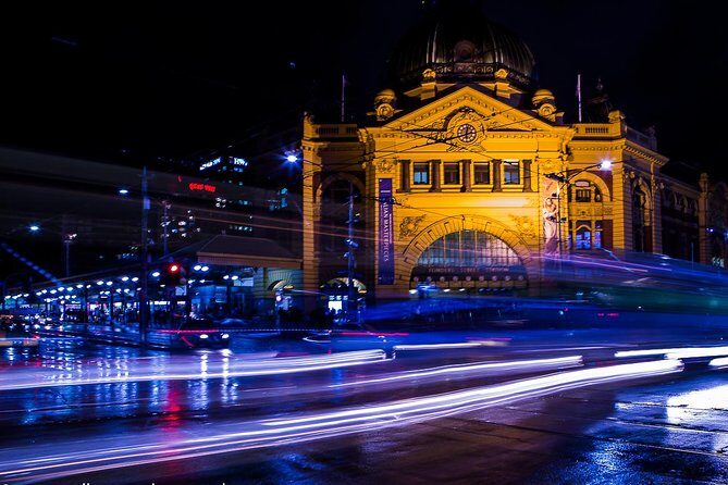 Upside Down House Photo Experience in Australia - Should You Book House Down Under in Melbourne?